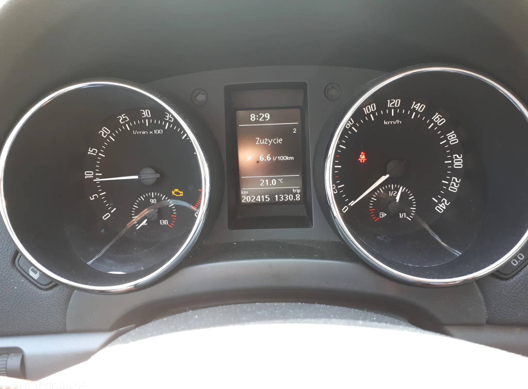 Skoda Yeti cena 37500 przebieg: 198539, rok produkcji 2013 z Dęblin małe 704